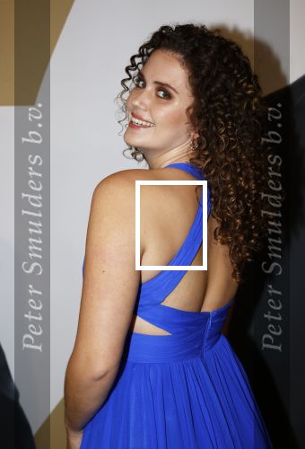 Amsterdam 28 september 2021
Premiere James Bond in Tuschinski. daphne Deckers kwam met haar dochter Emma Deckers
