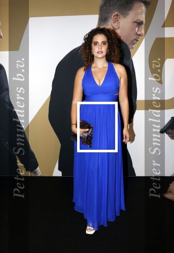 Amsterdam 28 september 2021
Premiere James Bond in Tuschinski. daphne Deckers kwam met haar dochter Emma Deckers