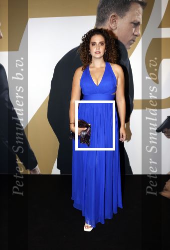 Amsterdam 28 september 2021
Premiere James Bond in Tuschinski. daphne Deckers kwam met haar dochter Emma Deckers