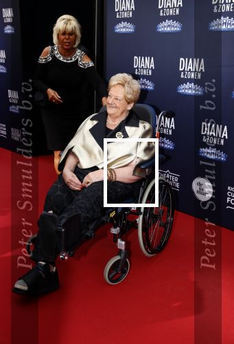 Amsterdam 12 september 2021
Premiere Diana en zonen in het deLaMar theater.
Erica Terpstra kwam in een rolstoel