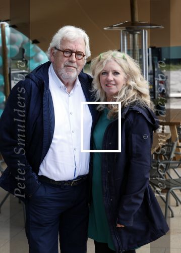 Almere 16 oktober 2021
De zoon van Ernst daniel Smid opent een restaurant in Almere . Het restaurant heet pier 39.
Ernst daniel kwam met zijn vriendin