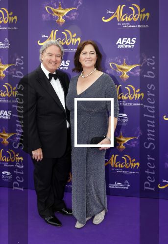 Scheveningen 26 september 2021
Premiere Aladdin in het circustheater. Erwin v Lambaart met vrouw