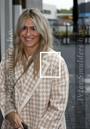 Amsterdam 3 oktober 2021
Premiere grote sinterklaasfilm in Pathe Noord.
Estavana Polman met dochter en moeder