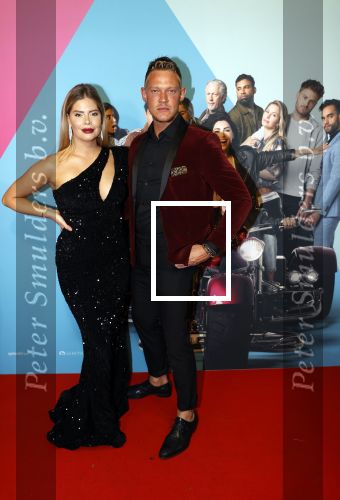 Amsterdam 11 oktober 2021
Premiere Liefde zonder grenzenin Tuschinski met in de hoofdrol Yolanthe Cabau v Kasbergen Jim Bakkum Soy Kroon Abbey Hoes  Hajo Bruins en Peggy Vrijens . Ferry Doedens kwam met Stephanie Tency