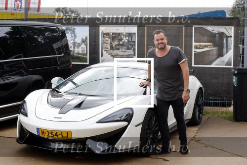 Oudewater 11 september 2021
Dutch Performante ( Chahid Charrak) maakt de grootste popcorn bak en komt in het Guissnessboek of records. Frans Duijts treedt op . Hij kwam met zijn Mc Claren