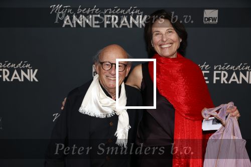 Amsterdam 6 september 2021
Premiere Mijn beste vriendin Anne Frank in Tuschinski.
Frans Weisz met zijn vrouw