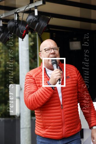 Oudewater 11 september 2021
Dutch Performante ( Chahid Charrak) maakt de grootste popcorn bak en komt in het Guissnessboek of records. Gaston Starreveld