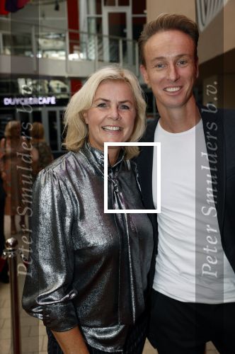 Hoofddorp 19 september 2021
Premiere van Barrie Stevens in de schouwburg van Hoofddorp. Gerard Cox