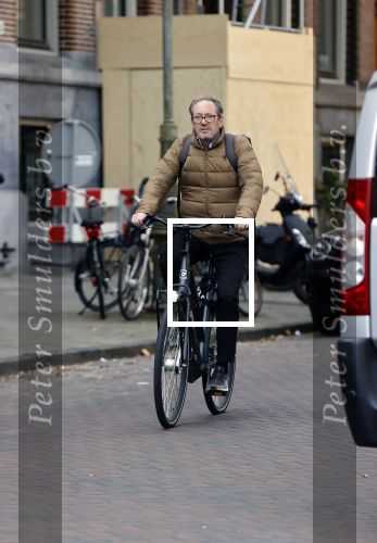 Amsterdam 20 september 2021
Gijs Scholten v Asschat op de fiets in Amsterdam zuid