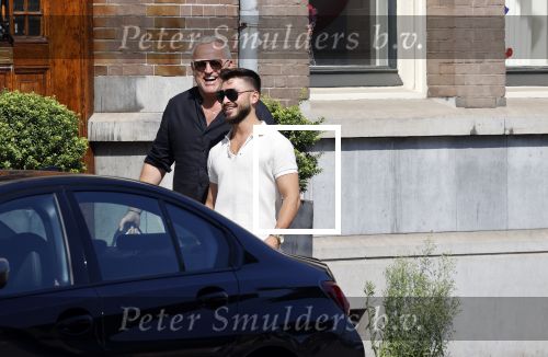Amsterdam 3 augustus 2021
Gordon met zijn nieuwe vriend Jeffrey de Visser in Amsterdam zuid