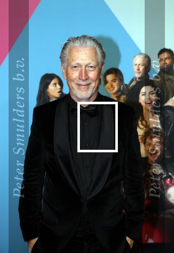 Amsterdam 11 oktober 2021
Premiere Liefde zonder grenzenin Tuschinski met in de hoofdrol Yolanthe Cabau v Kasbergen Jim Bakkum Soy Kroon Abbey Hoes  Hajo Bruins en Peggy Vrijens . hajo Bruins kwam met zijn vriendin en schoonzus