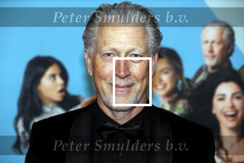 Amsterdam 11 oktober 2021
Premiere Liefde zonder grenzenin Tuschinski met in de hoofdrol Yolanthe Cabau v Kasbergen Jim Bakkum Soy Kroon Abbey Hoes  Hajo Bruins en Peggy Vrijens . hajo Bruins kwam met zijn vriendin en schoonzus