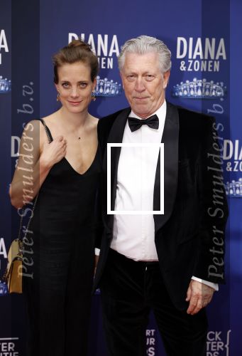 Amsterdam 12 september 2021
Premiere Diana en zonen in het deLaMar theater.
Hajo Bruins en partner Linde van den Heuvel en familie