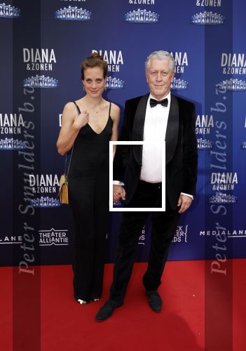 Amsterdam 12 september 2021
Premiere Diana en zonen in het deLaMar theater.
Hajo Bruins en partner Linde van den Heuvel en familie