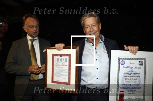 Utrecht 10 oktober 2021
Hans Kazan krijgt de Fred Kaps award.
Zijn vrouw Wendy en zoon Steven Kazan