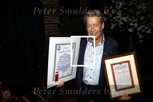 Utrecht 10 oktober 2021
Hans Kazan krijgt de Fred Kaps award.
Zijn vrouw Wendy en zoon Steven Kazan