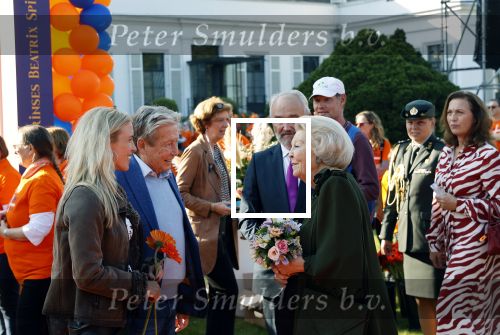 Soestdijk 9 oktober 2021
65 jaar prinses Beatrix spierenfonds op paleis Soestdijk.
Hans kazan kwam met zijn vrouw Wendy en hun dochter Lara met haar vriend .