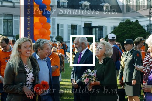 Soestdijk 9 oktober 2021
65 jaar prinses Beatrix spierenfonds op paleis Soestdijk.
Hans kazan kwam met zijn vrouw Wendy en hun dochter Lara met haar vriend .