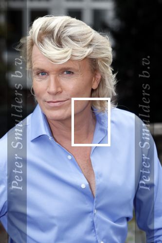 Amsterdam 2 september 2021
Aftrap van Stoptober bij Vondel CS.
Aanwezig Patricia PaaY Hans Klok Bill v Dijk  Louisa en Rowan en Patrick Martens .