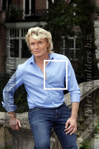 Amsterdam 2 september 2021
Aftrap van Stoptober bij Vondel CS.
Aanwezig Patricia PaaY Hans Klok Bill v Dijk  Louisa en Rowan en Patrick Martens .