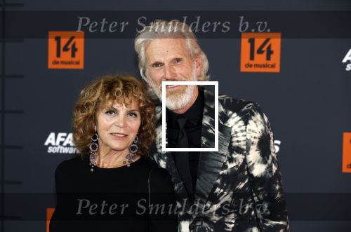 Leusden 25 september 2021
Premiere Nummer 14 ( Johan Cruijff ) in het AFAS Theater. Henriette Tol met man Rob Snoek