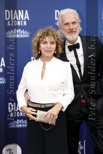 Amsterdam 12 september 2021
Premiere Diana en zonen in het deLaMar theater.
Henriette Tol en partner Rob Snoek