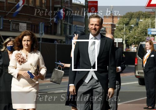 Den Haag 21 september 2021
Prinsjesdag in Den Haag 2021. De troonrede is in de grote kerk. Aanwezig namens de koninklijke familie zijn Koning Willem Alexander en Koningin Maxima Prins Constantijn en Prinses Laurentien. Hugo de Jonge