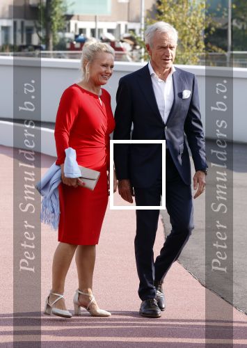 Leusden 25 september 2021
Premiere Nummer 14 ( Johan Cruijff ) in het AFAS Theater. Jaap Jongbloed met zijn vrouw inge