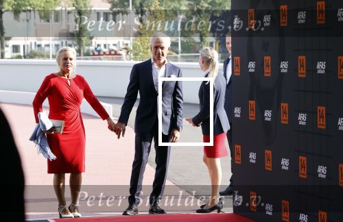 Leusden 25 september 2021
Premiere Nummer 14 ( Johan Cruijff ) in het AFAS Theater. Jaap Jongbloed met zijn vrouw inge