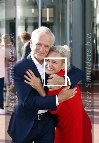Leusden 25 september 2021
Premiere Nummer 14 ( Johan Cruijff ) in het AFAS Theater. Jaap Jongbloed met zijn vrouw inge