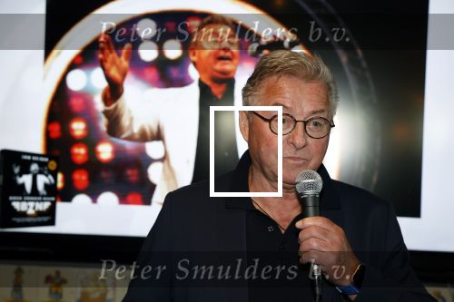 Volendam 12 oktober 2021
Boekpresentatie Jan Keizer bij Hotel Spaander in Volendam . Alle oude bendleden van BZN zijn aanwezig zoals Annie Schilder Carola Smit Jan Tuijp Jack Veerman Thomas Tol Dick Plat