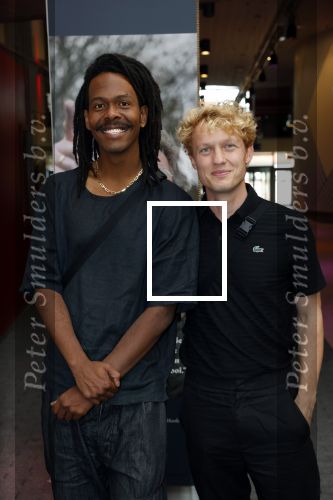 Hoofddorp 19 september 2021
Premiere van Barrie Stevens in de schouwburg van Hoofddorp. Jeangu Macrooy kwam met zijn partner