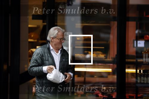 Amsterdam 1 september 2021
Jeroen Krabbe doet boodschappen in zijn Biro