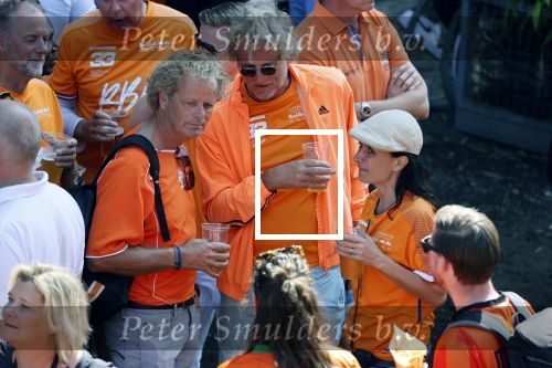 Zandvoort 5 september 2021
Jeroen pauw met zijn vriendin Zoe bij de Grand Prix F1 in Zandvoort