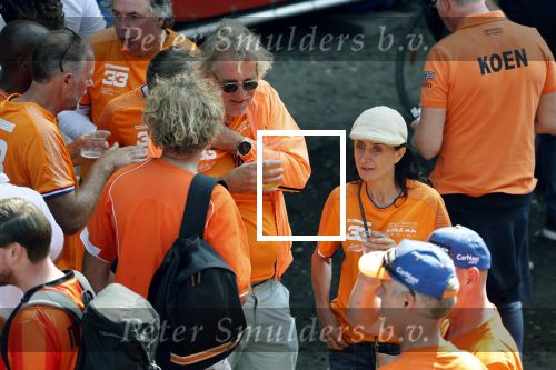 Zandvoort 5 september 2021
Jeroen pauw met zijn vriendin Zoe bij de Grand Prix F1 in Zandvoort