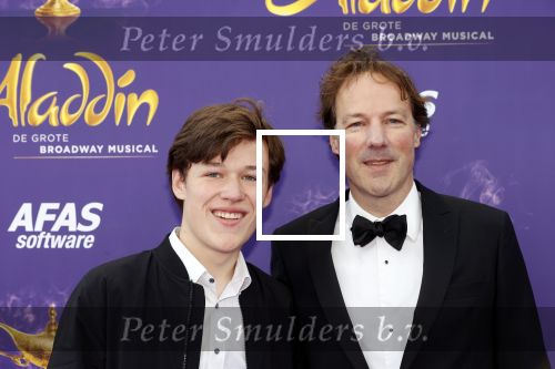 Scheveningen 26 september 2021
Premiere Aladdin in het circustheater. Jeroen Tjepkema met zoon