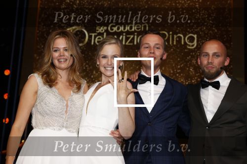 Amsterdam 14 oktober 2021
Televizierring gala in Carre Amsterdam.. De winnaar is Jessica Villerius met de kinderen van Ruinerwold
