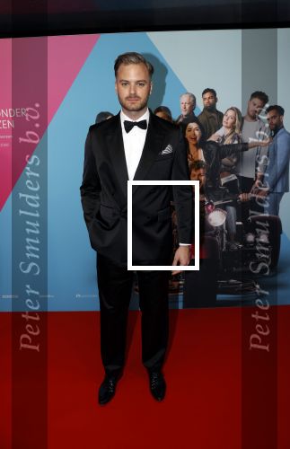 Amsterdam 11 oktober 2021
Premiere Liefde zonder grenzenin Tuschinski met in de hoofdrol Yolanthe Cabau v Kasbergen Jim Bakkum Soy Kroon Abbey Hoes  Hajo Bruins en Peggy Vrijens
