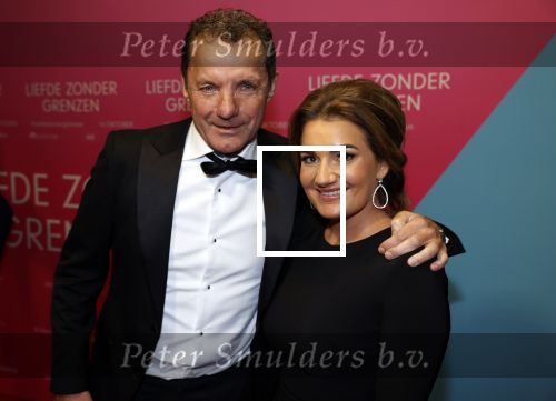 Amsterdam 11 oktober 2021
Premiere Liefde zonder grenzenin Tuschinski met in de hoofdrol Yolanthe Cabau v Kasbergen Jim Bakkum Soy Kroon Abbey Hoes  Hajo Bruins en Peggy Vrijens , John de Bever kwam met zijn Partner Cees en Sieneke met een kennis