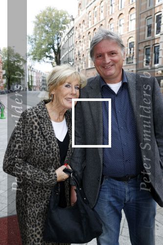 Amsterdam 18 oktober 2021
Boekpresentatie Andre v Duin geschreven door Bert Kuizenga . De presentatie vindt plaats in het DeLamar theater. Joke Bruijs met partner Frits Landesbergen