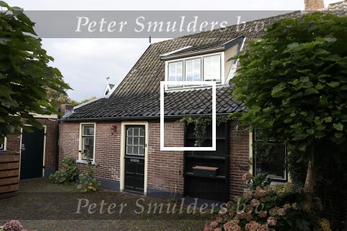 Huizen 5 oktober 2021
Het nieuwe huis van Jon v Eerd in het oude dorp van Huizen .
