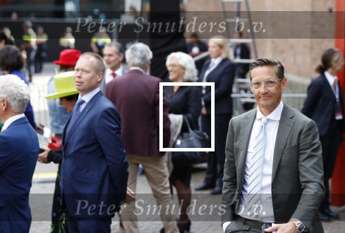 Den Haag 21 september 2021
Prinsjesdag in Den Haag 2021. De troonrede is in de grote kerk. Aanwezig namens de koninklijke familie zijn Koning Willem Alexander en Koningin Maxima Prins Constantijn en Prinses Laurentien. Joost Eerdmans