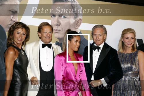 Amsterdam 28 september 2021
Premiere James Bond in Tuschinski. Jort Kelder en Welmoed Sijtsma met team