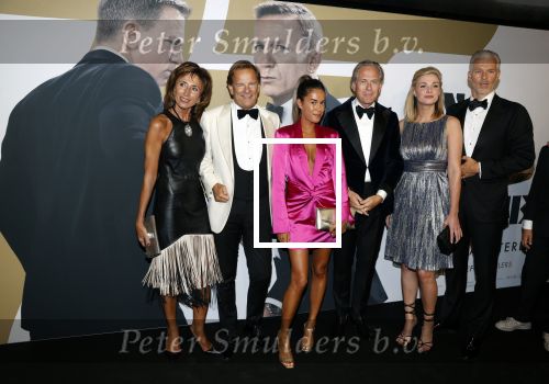 Amsterdam 28 september 2021
Premiere James Bond in Tuschinski. Jort Kelder en Welmoed Sijtsma met team