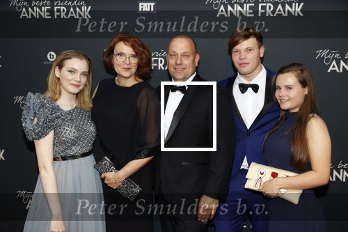 Amsterdam 6 september 2021
Premiere Mijn beste vriendin Anne Frank in Tuschinski.
Josephine Arendsen met ouders en familie