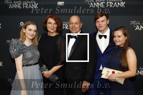 Amsterdam 6 september 2021
Premiere Mijn beste vriendin Anne Frank in Tuschinski.
Josephine Arendsen met ouders en familie
