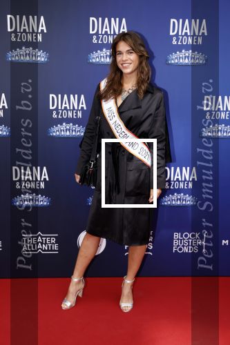 Amsterdam 12 september 2021
Premiere Diana en zonen in het deLaMar theater.
Miss Nederland 2021 Julia Sinning