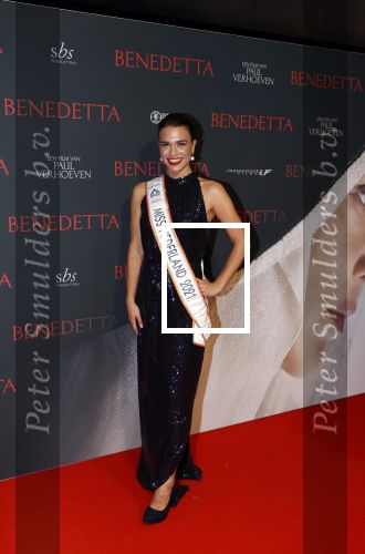 Amsterdam 12 oktober 2021
Premiere Benedetta  in Tuschinski. paul Verhoeven is de regisseur. Julia Sinning en Thessaly Zimmerman