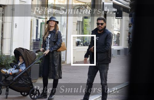 Amsterdam 8 oktober 2021
Kim feenstra en haar vriend Stanley tailor op de pc hooftstraat met hun zoon