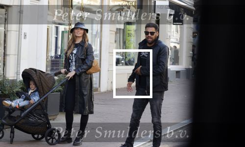 Amsterdam 8 oktober 2021
Kim feenstra en haar vriend Stanley tailor op de pc hooftstraat met hun zoon